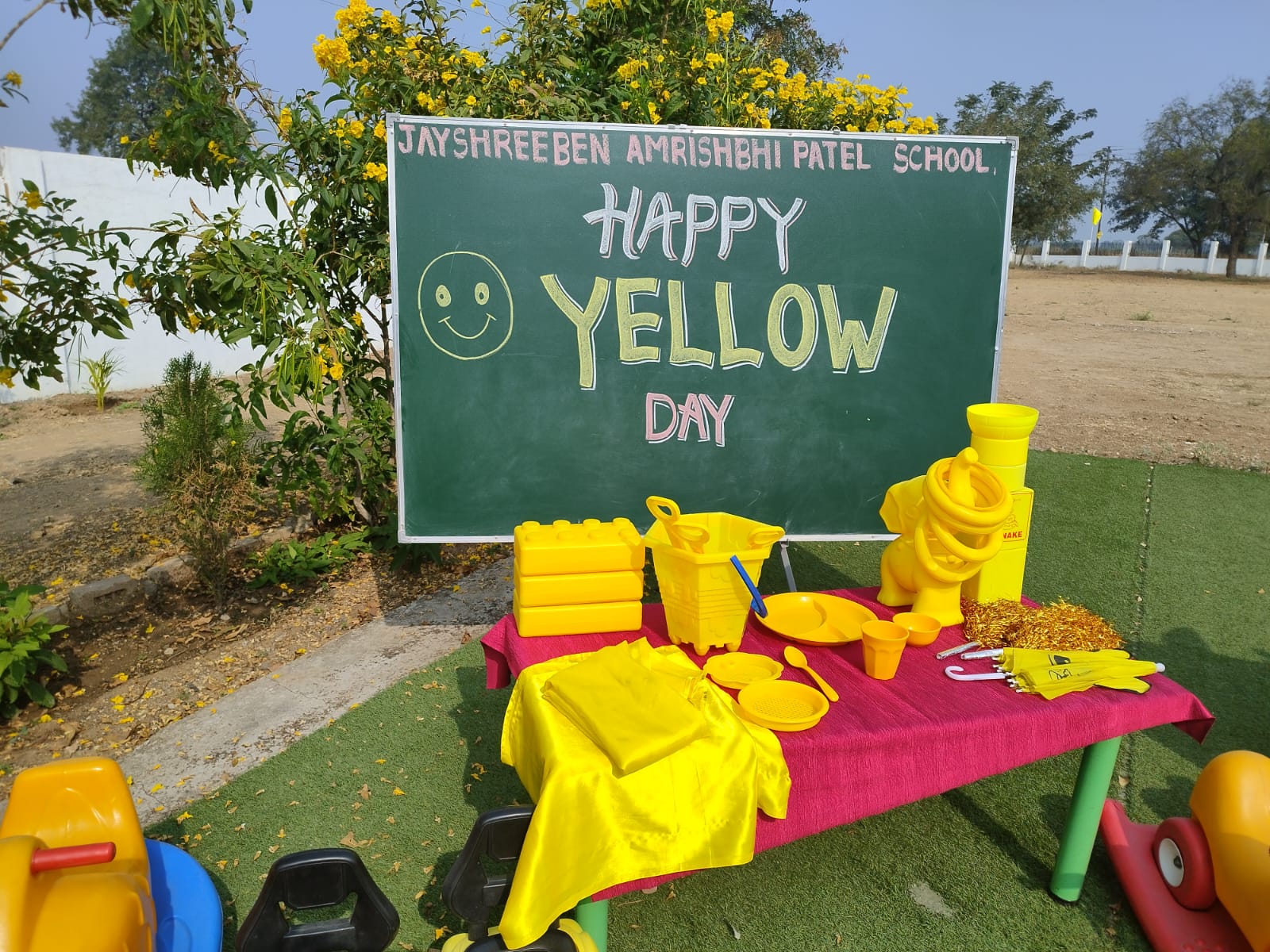 Read more about the article Yellow Day